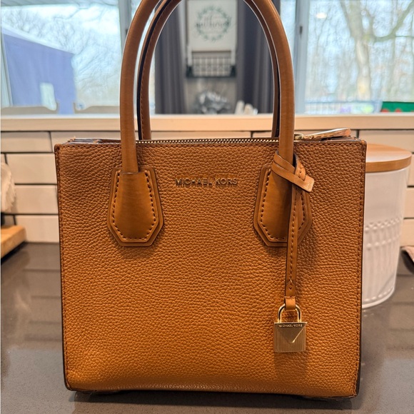 Michael Kors Brown Leather Satchel Handbag
Gold Tone Hardware - Picture 3 of 12